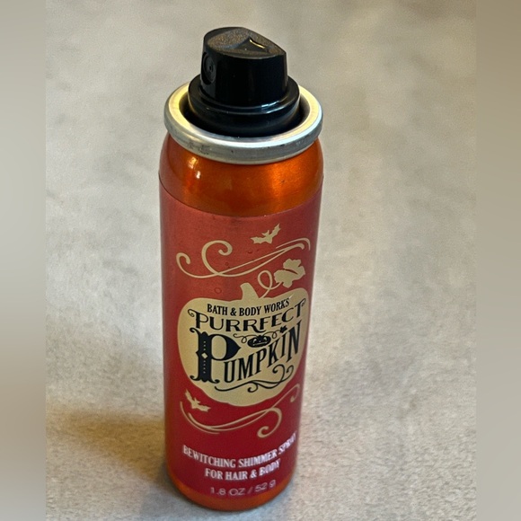 Bath & Body Works. Purrfect Pumpkin. Bewitching Shimmer for Hair & Body. - Picture 4 of 5